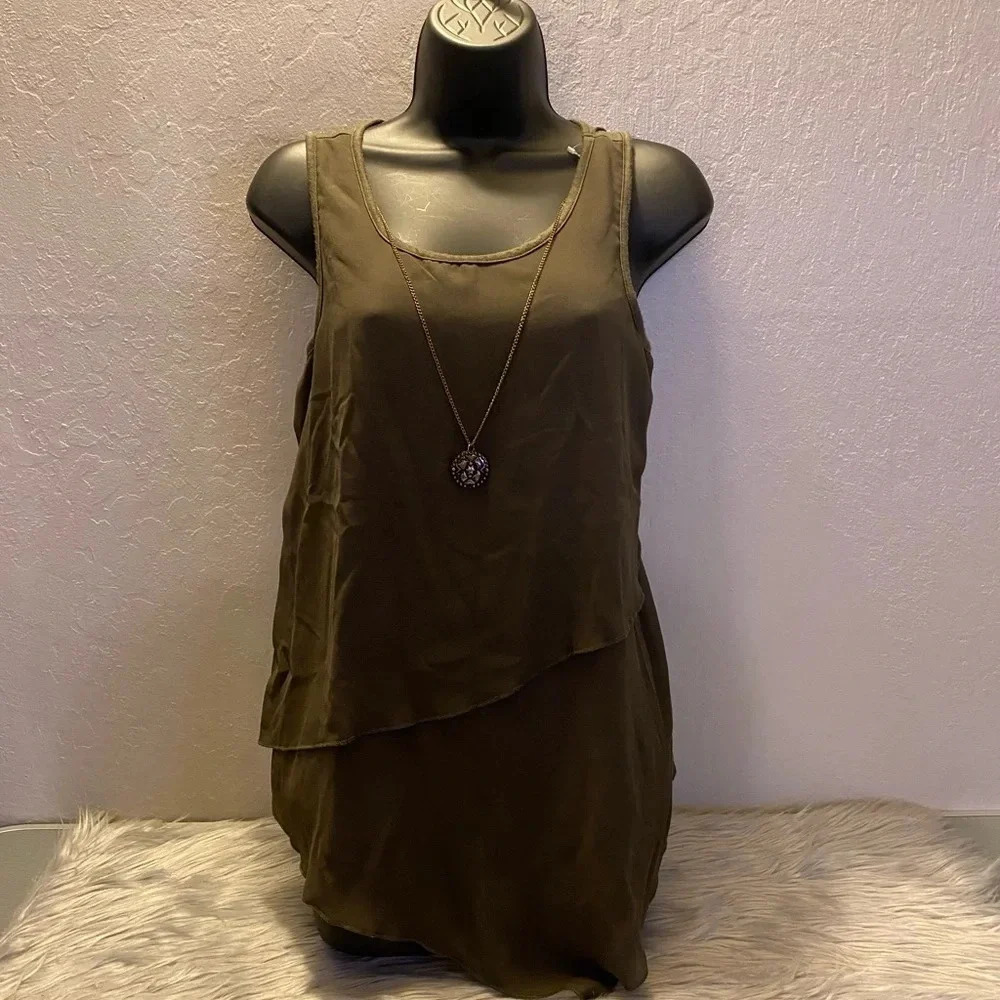 iZByer Green Sheer Blouse with Accent Necklace